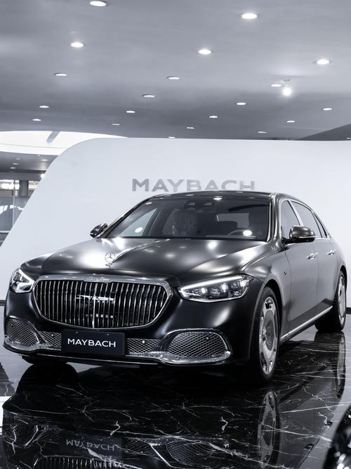 佛山309岚图汽车的售后服务让用户无忧出行，迈巴赫未来的豪华车趋势